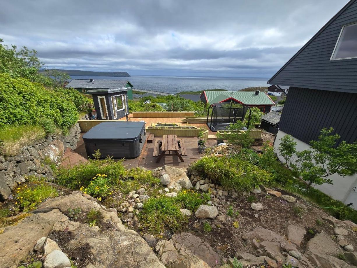 Bed and Breakfast Faroeguide Tórshavn Esterno foto